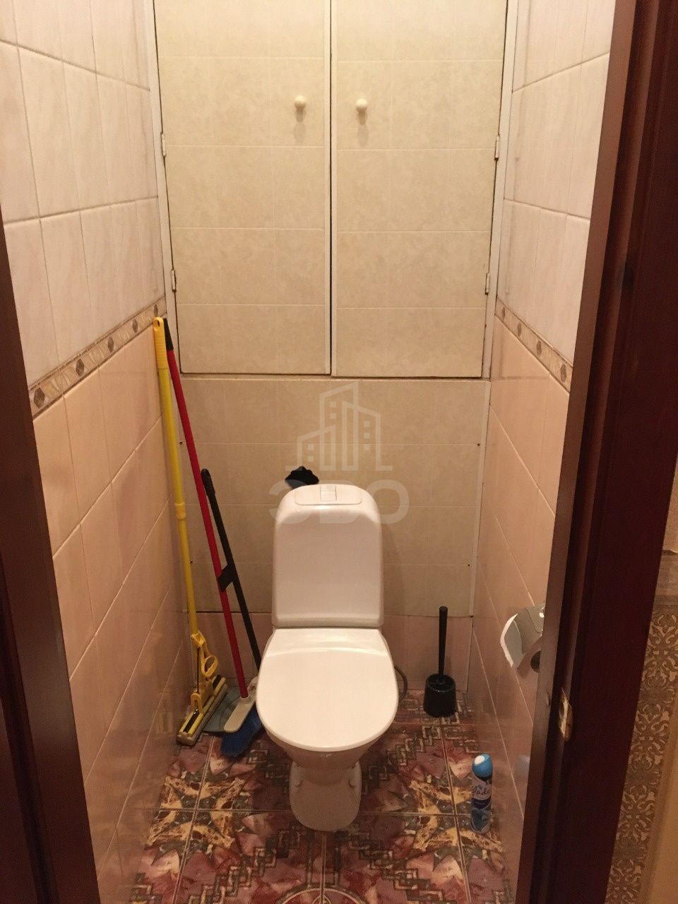 многокомнатная квартира в Санкт-Петербурге по адресу: Новгородская ул., 25