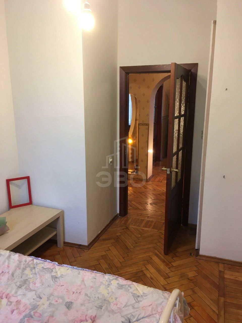 многокомнатная квартира в Санкт-Петербурге по адресу: Новгородская ул., 25