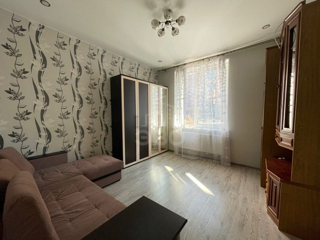 однокомнатная квартира в Санкт-Петербурге по адресу: Адмирала Трибуца ул., 8