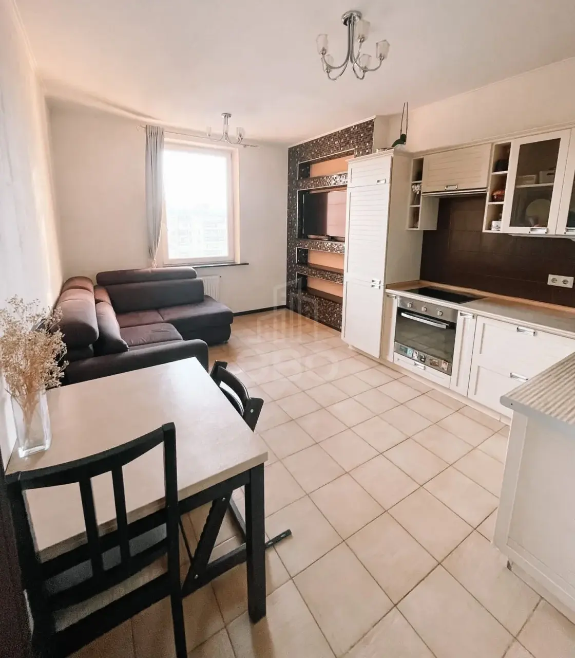однокомнатная квартира в Санкт-Петербурге по адресу: Яхтенная ул., 3, к 1