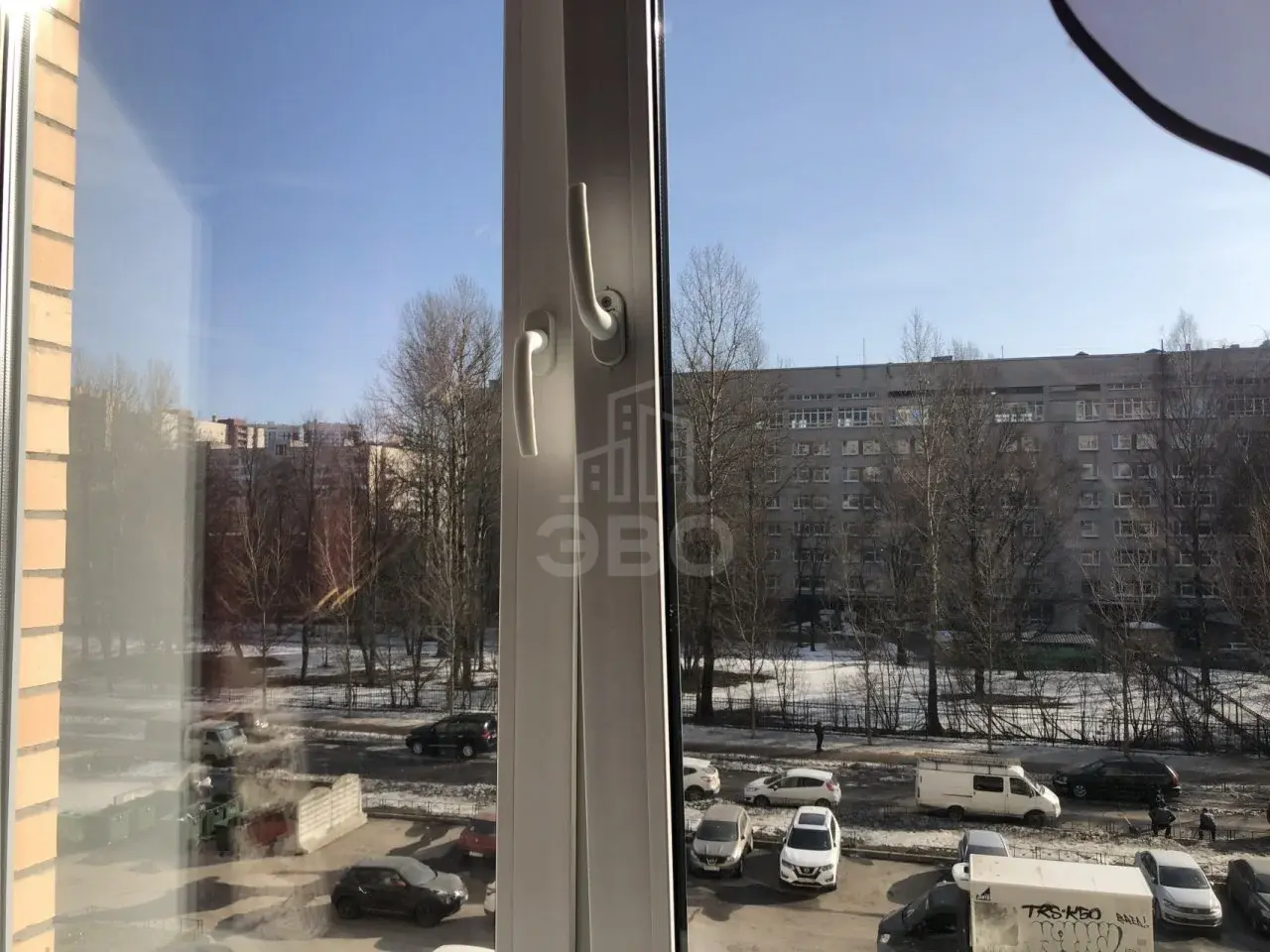 однокомнатная квартира в Санкт-Петербурге по адресу: Космонавтов проспект, 65, к 11
