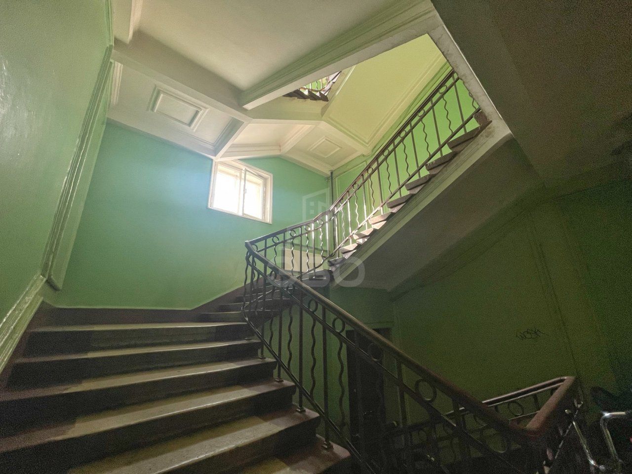 комната в Санкт-Петербурге по адресу: Стахановцев ул., 9