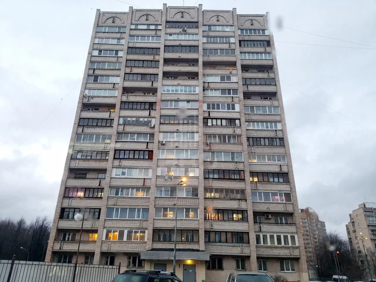 однокомнатная квартира в Санкт-Петербурге по адресу: Нахимова ул., 7, к 3
