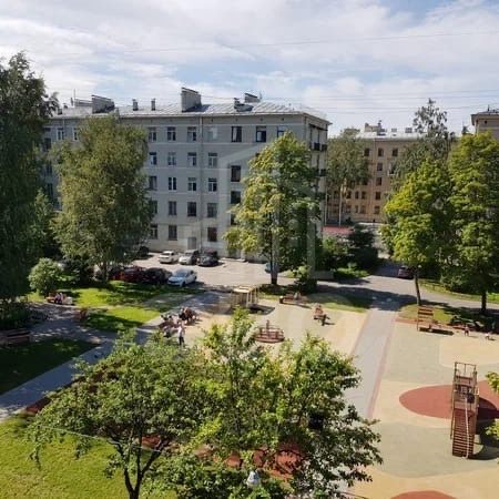 двухкомнатная квартира в Санкт-Петербурге по адресу: Синявинская ул., 14