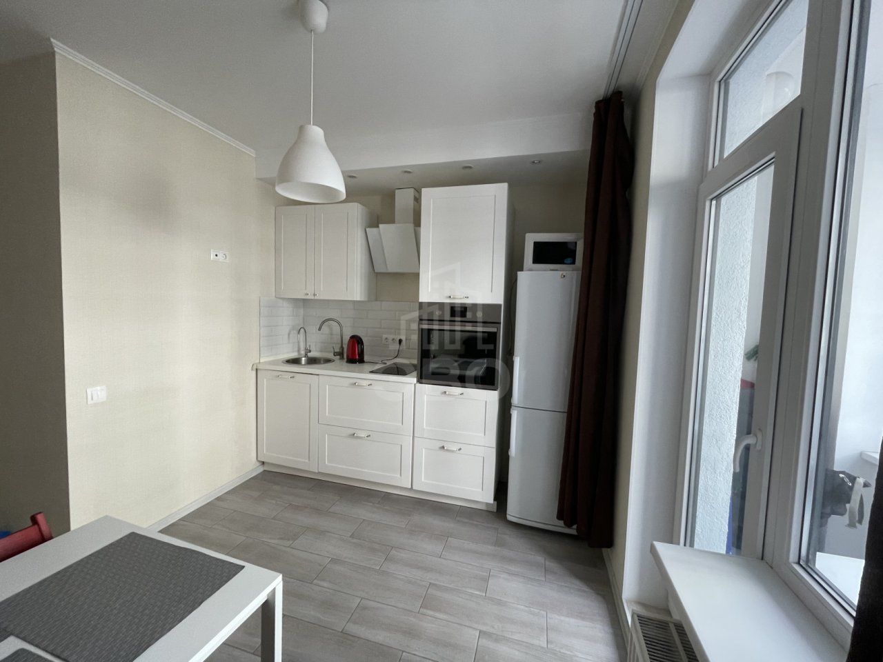 однокомнатная квартира в Санкт-Петербурге по адресу: Кременчугская ул., 17, к 3