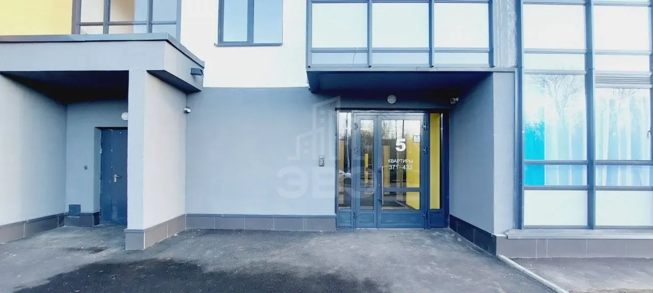 однокомнатная квартира в Санкт-Петербурге по адресу: Генерала Кравченко ул., 3, к 1