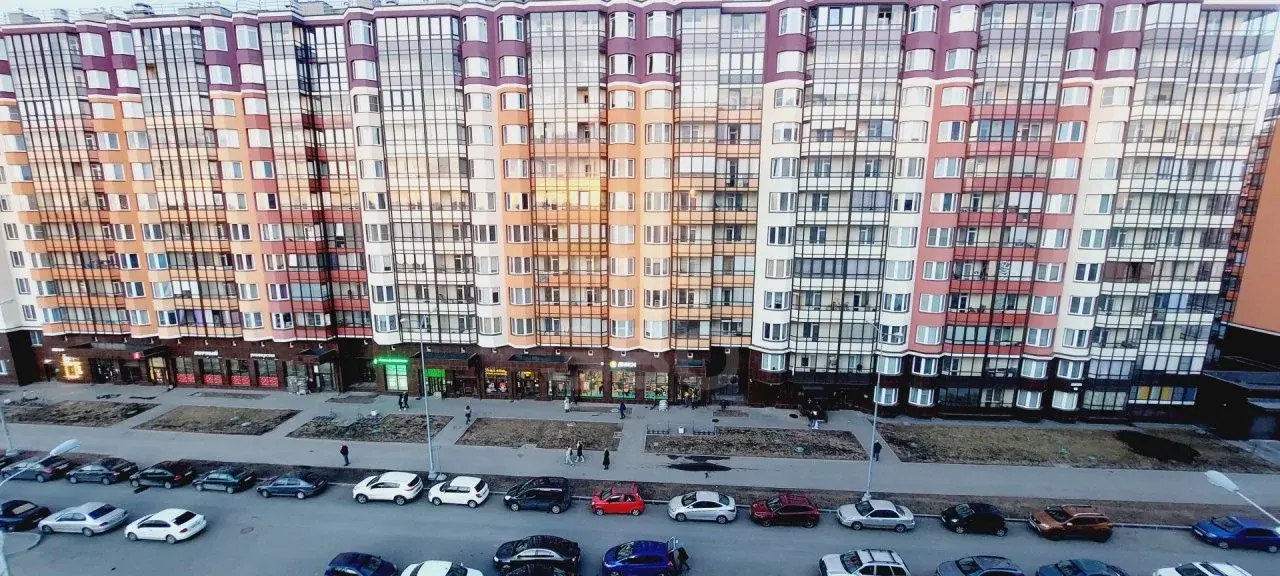однокомнатная квартира в Санкт-Петербурге по адресу: Генерала Кравченко ул., 3, к 1