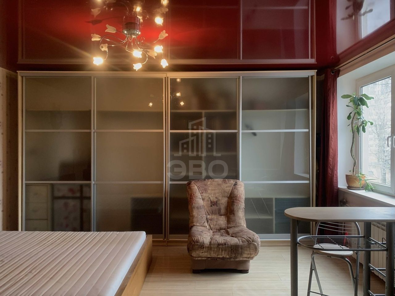 двухкомнатная квартира в Санкт-Петербурге по адресу: Наставников проспект, 47, к 2