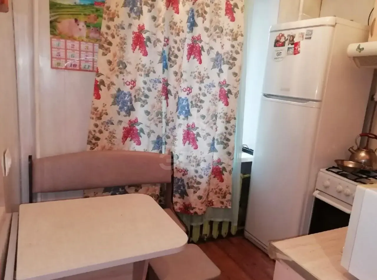 трехкомнатная квартира в Санкт-Петербурге по адресу: Грибоедова ул., 5