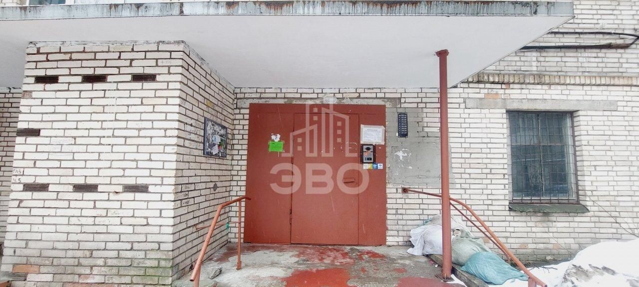 двухкомнатная квартира в Санкт-Петербурге по адресу: Тореза проспект, 9