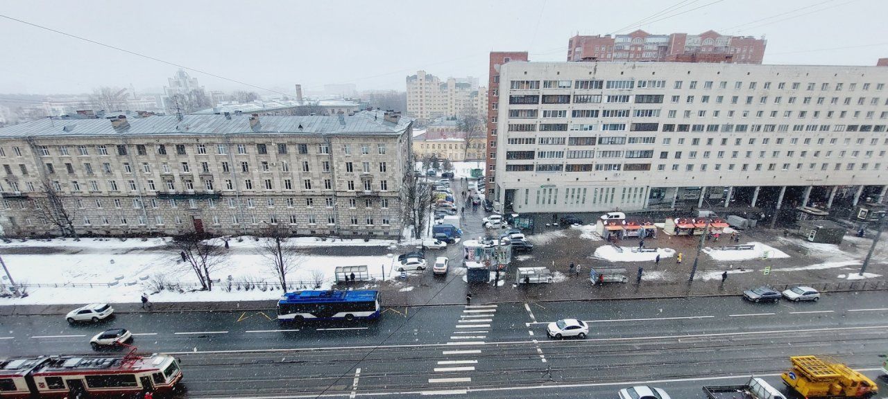 двухкомнатная квартира в Санкт-Петербурге по адресу: Тореза проспект, 9