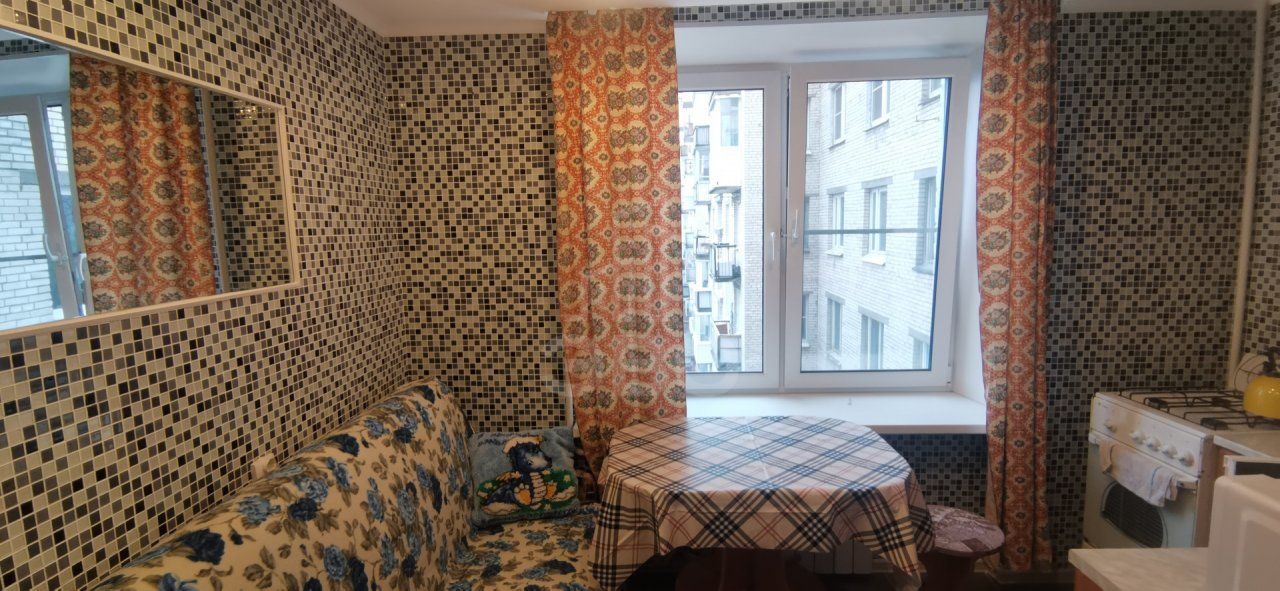 однокомнатная квартира в Санкт-Петербурге по адресу: Типанова ул., 29