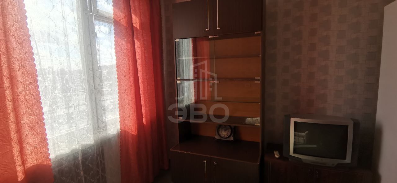 двухкомнатная квартира в Санкт-Петербурге по адресу: Славы проспект, 38, к 1