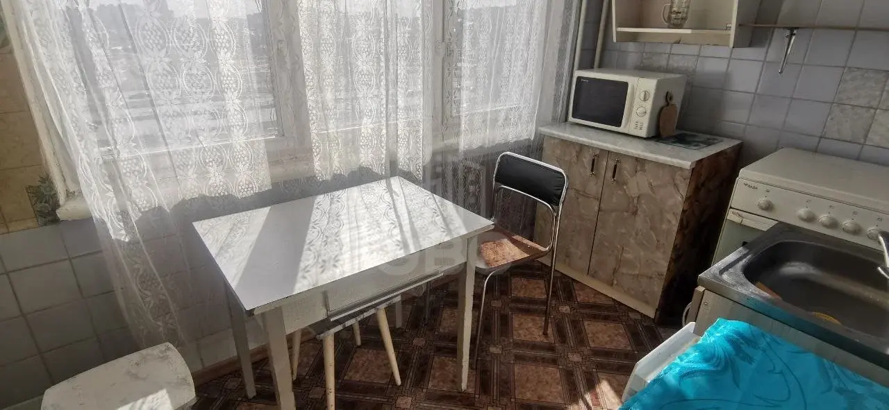 двухкомнатная квартира в Санкт-Петербурге по адресу: Славы проспект, 38, к 1