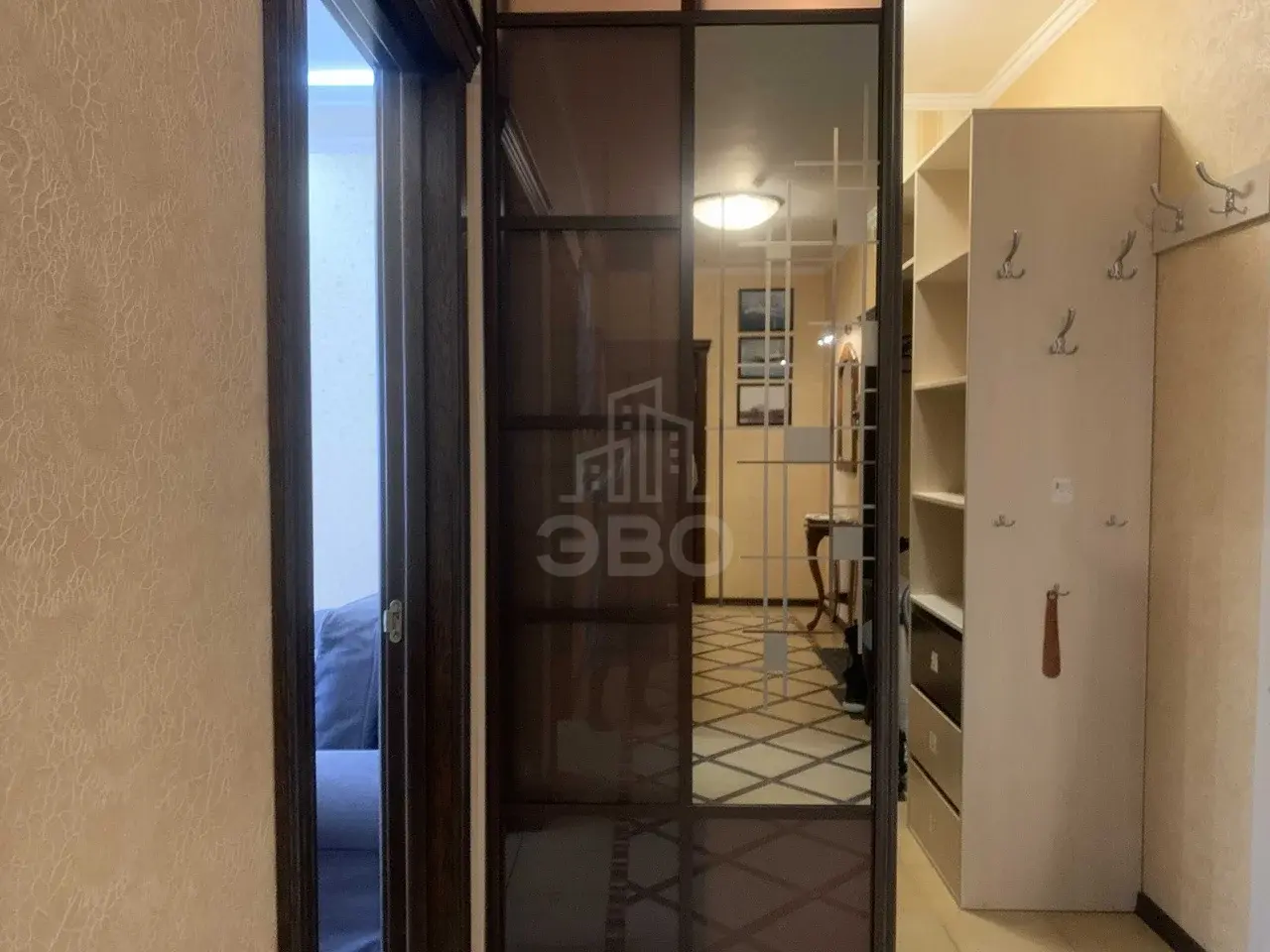 двухкомнатная квартира в Санкт-Петербурге по адресу: Революции ш., 18, к 2