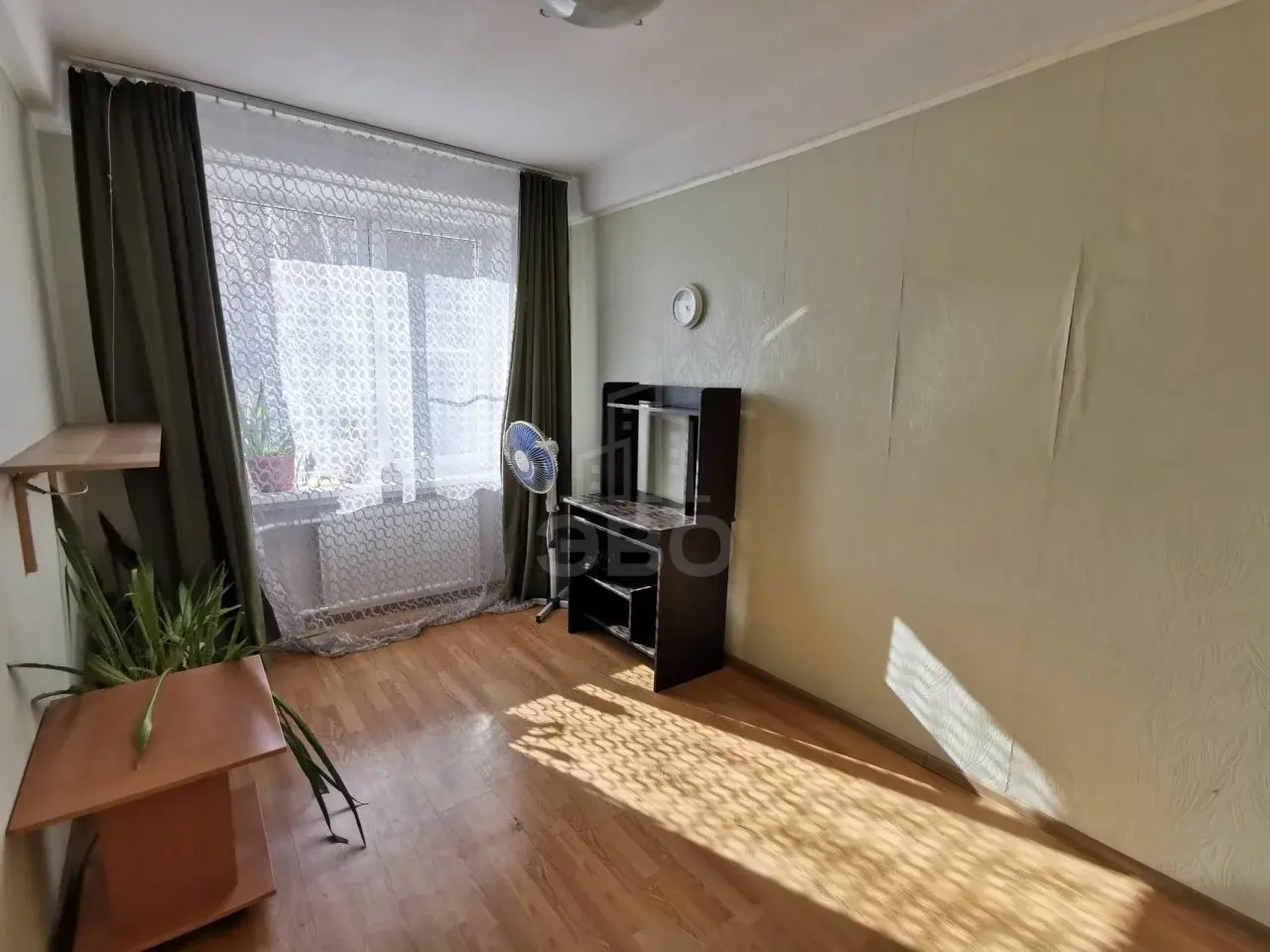 комната в Санкт-Петербурге по адресу: Солидарности проспект, 8, к 4