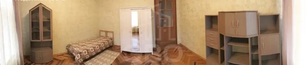 трехкомнатная квартира в Санкт-Петербурге по адресу: Литейный проспект, 54