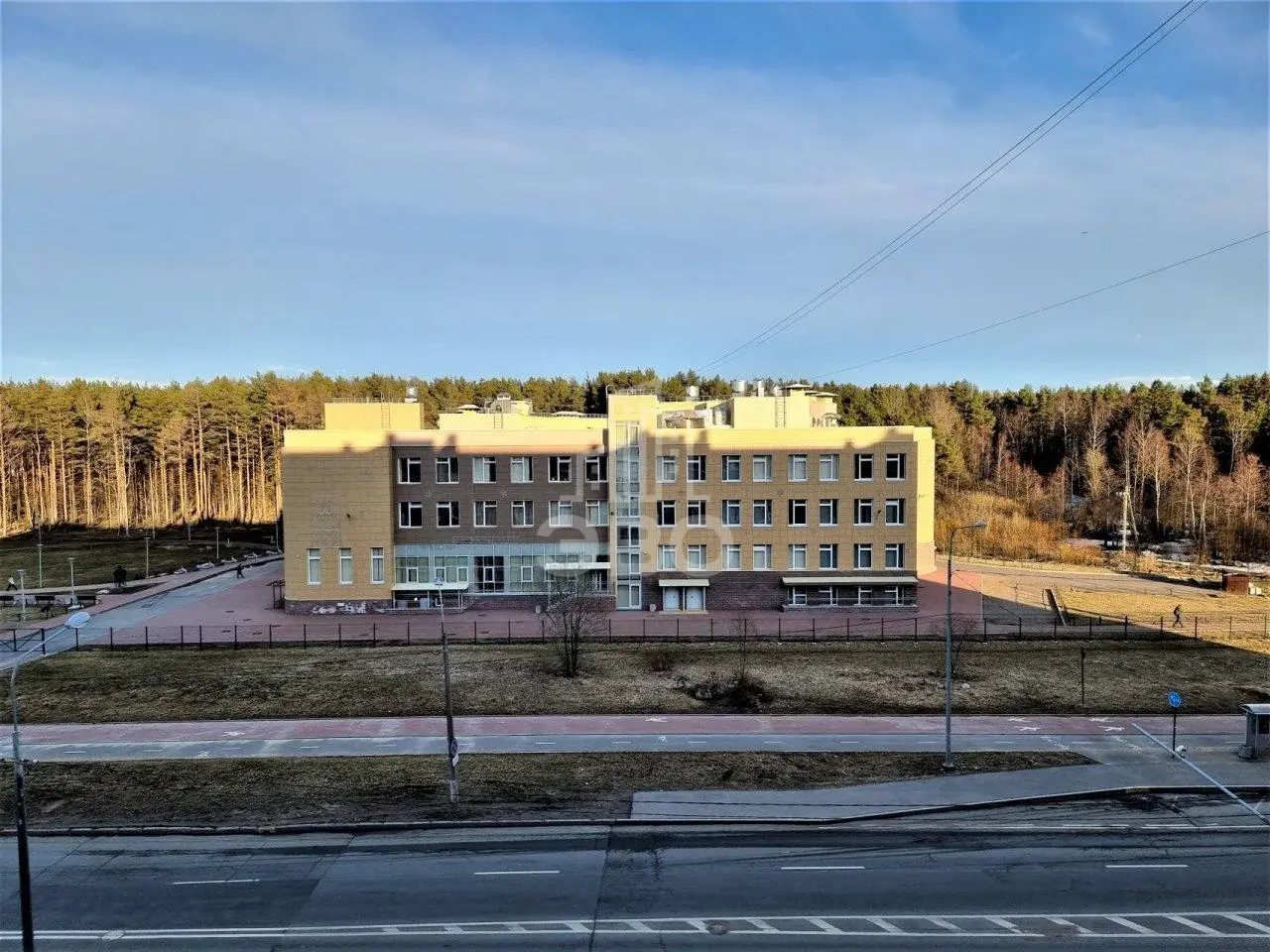 трехкомнатная квартира в Санкт-Петербурге по адресу: Ораниенбаумский проспект, 49, к 1
