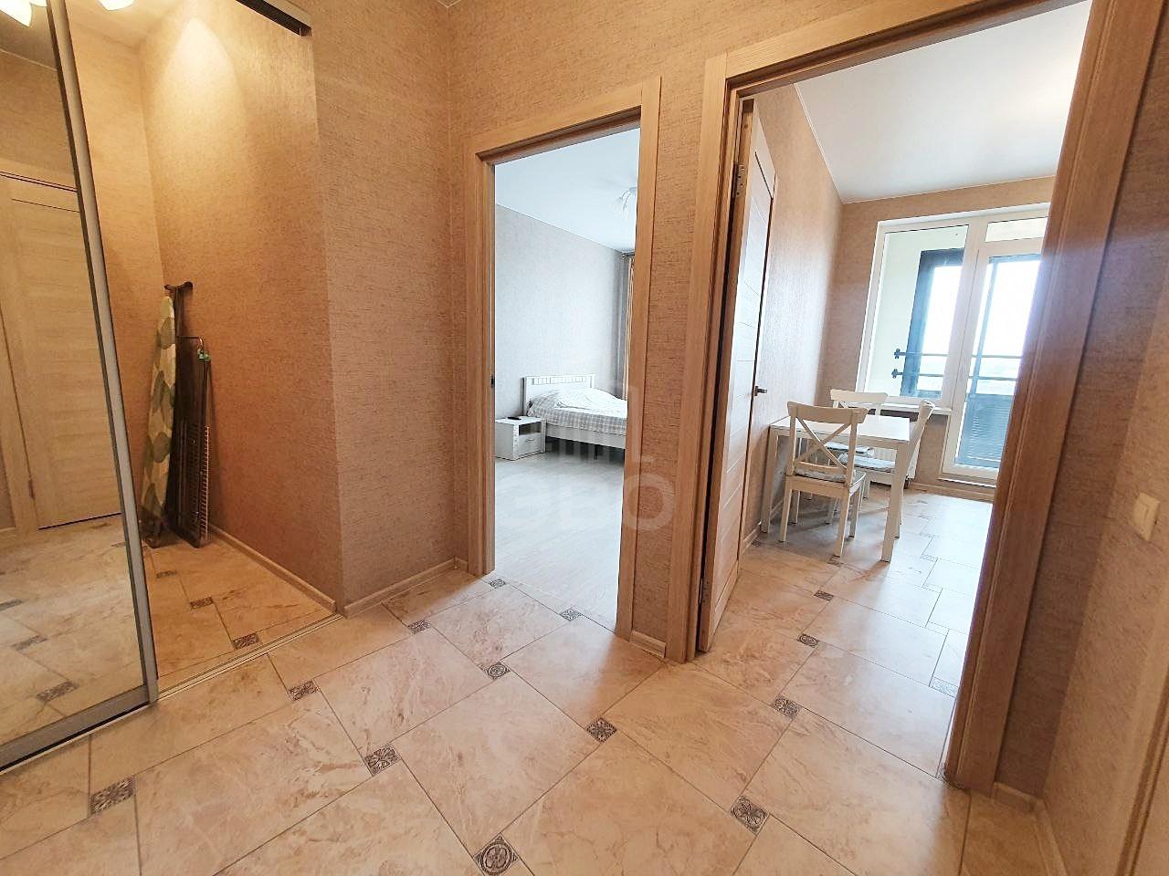 однокомнатная квартира в Санкт-Петербурге по адресу: Парфеновская ул., 14, к 1