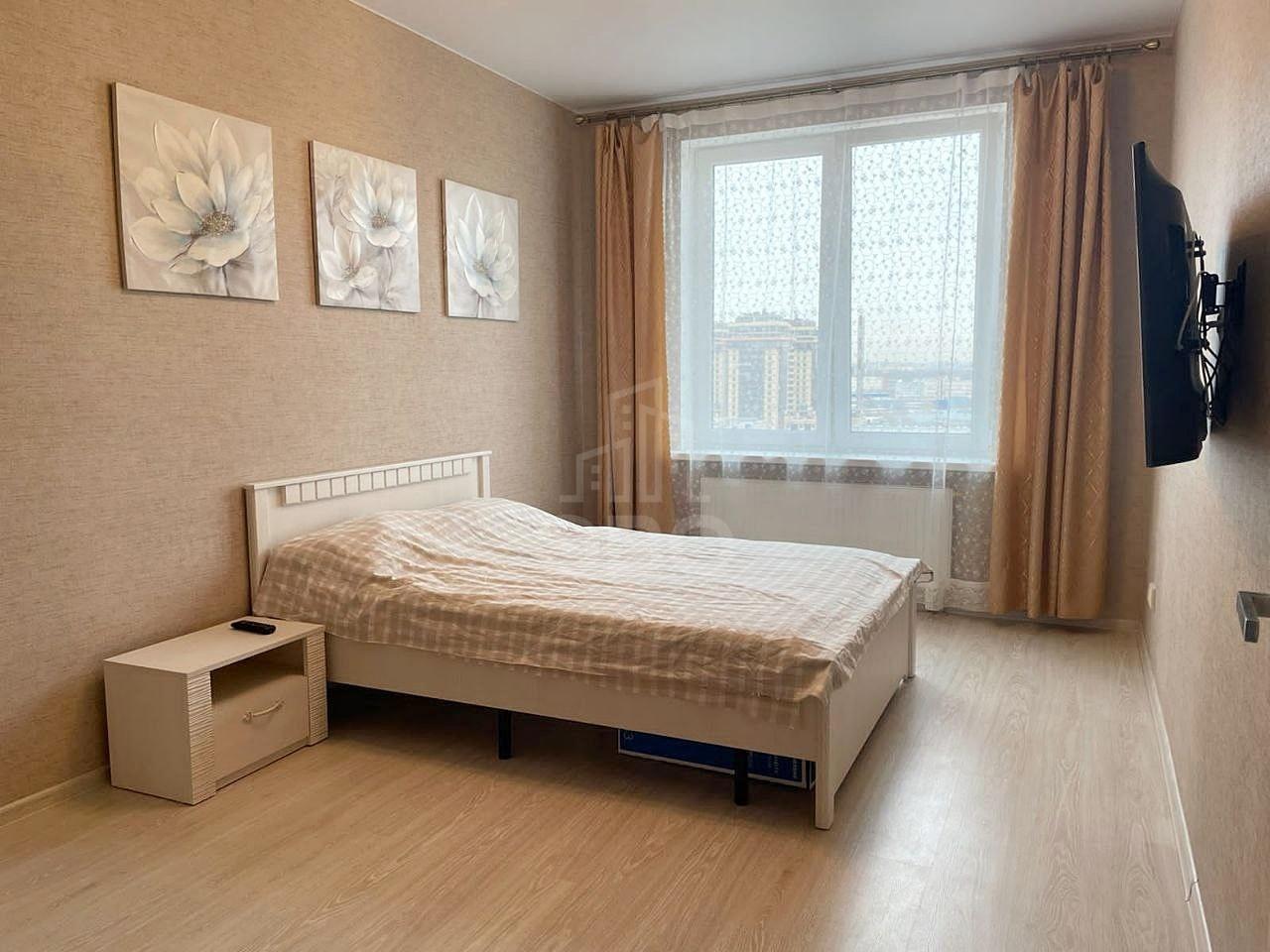 однокомнатная квартира в Санкт-Петербурге по адресу: Парфеновская ул., 14, к 1