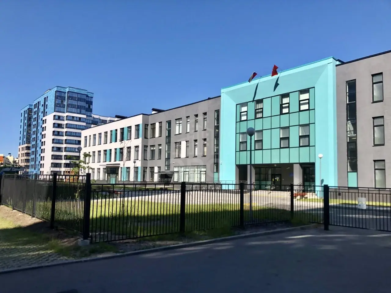 однокомнатная квартира в Санкт-Петербурге по адресу: Торфяная дор., 13