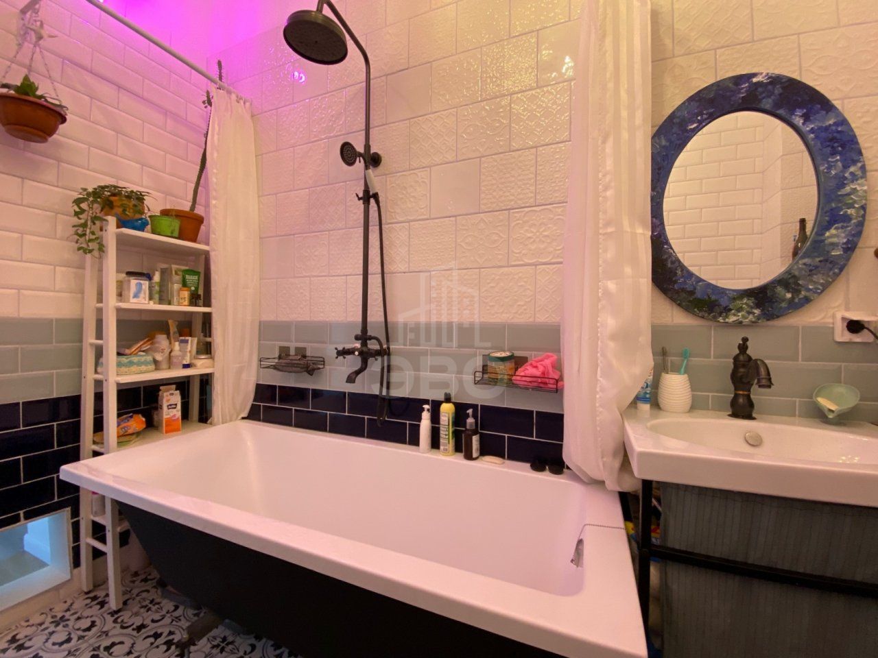 двухкомнатная квартира в Санкт-Петербурге по адресу: Перекопская ул., 3, литера А