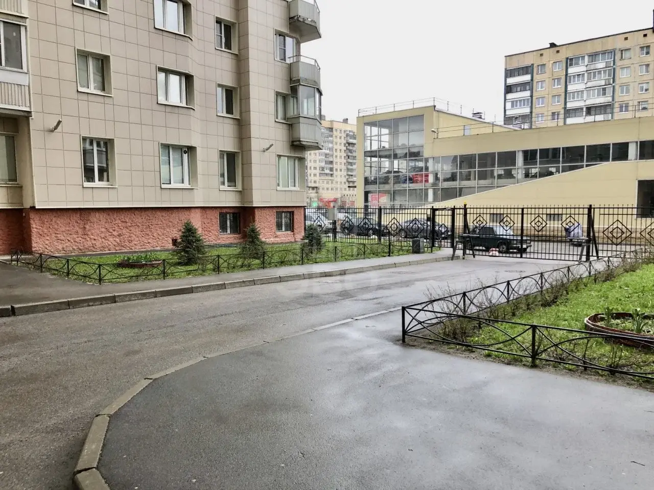 однокомнатная квартира в Санкт-Петербурге по адресу: Косыгина проспект, 17, к 1