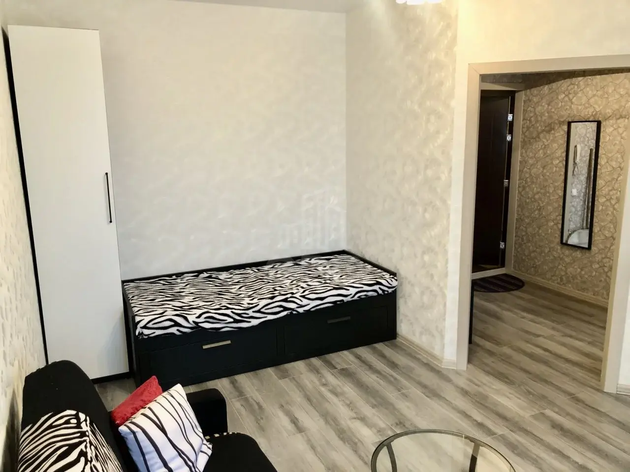 однокомнатная квартира в Санкт-Петербурге по адресу: Косыгина проспект, 17, к 1