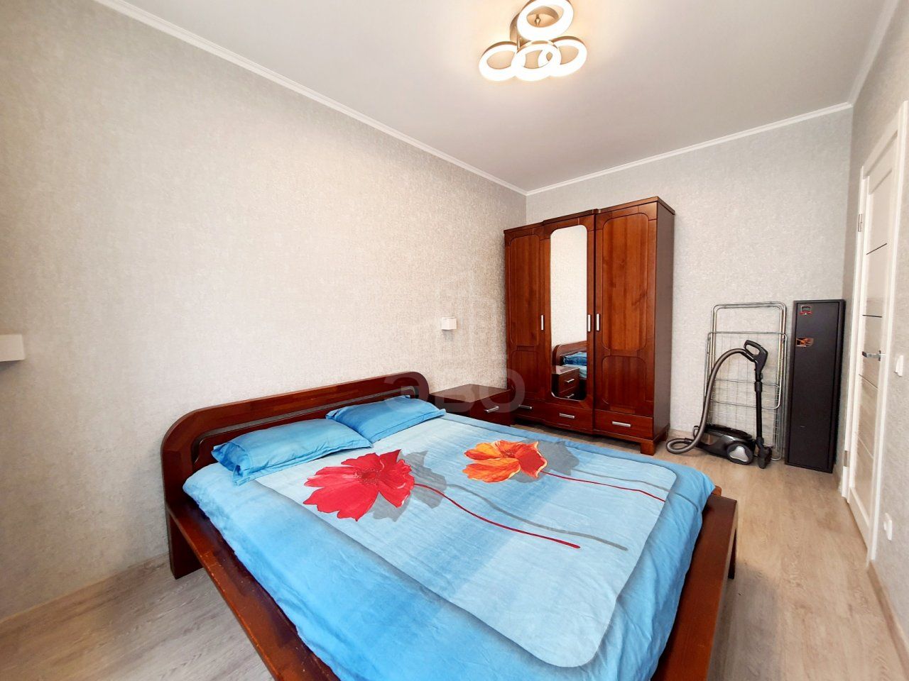 двухкомнатная квартира в Санкт-Петербурге по адресу: Реки Каменки наб., 7, к 2