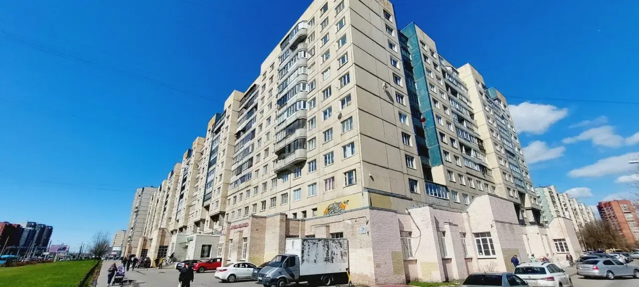 двухкомнатная квартира в Санкт-Петербурге по адресу: Косыгина проспект, 28, к 1