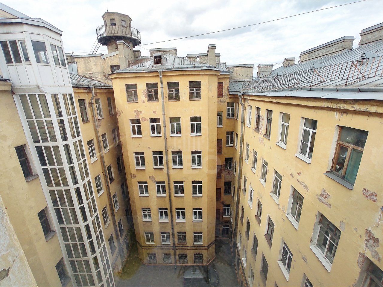 комната в Санкт-Петербурге по адресу: Нарвский проспект, 16