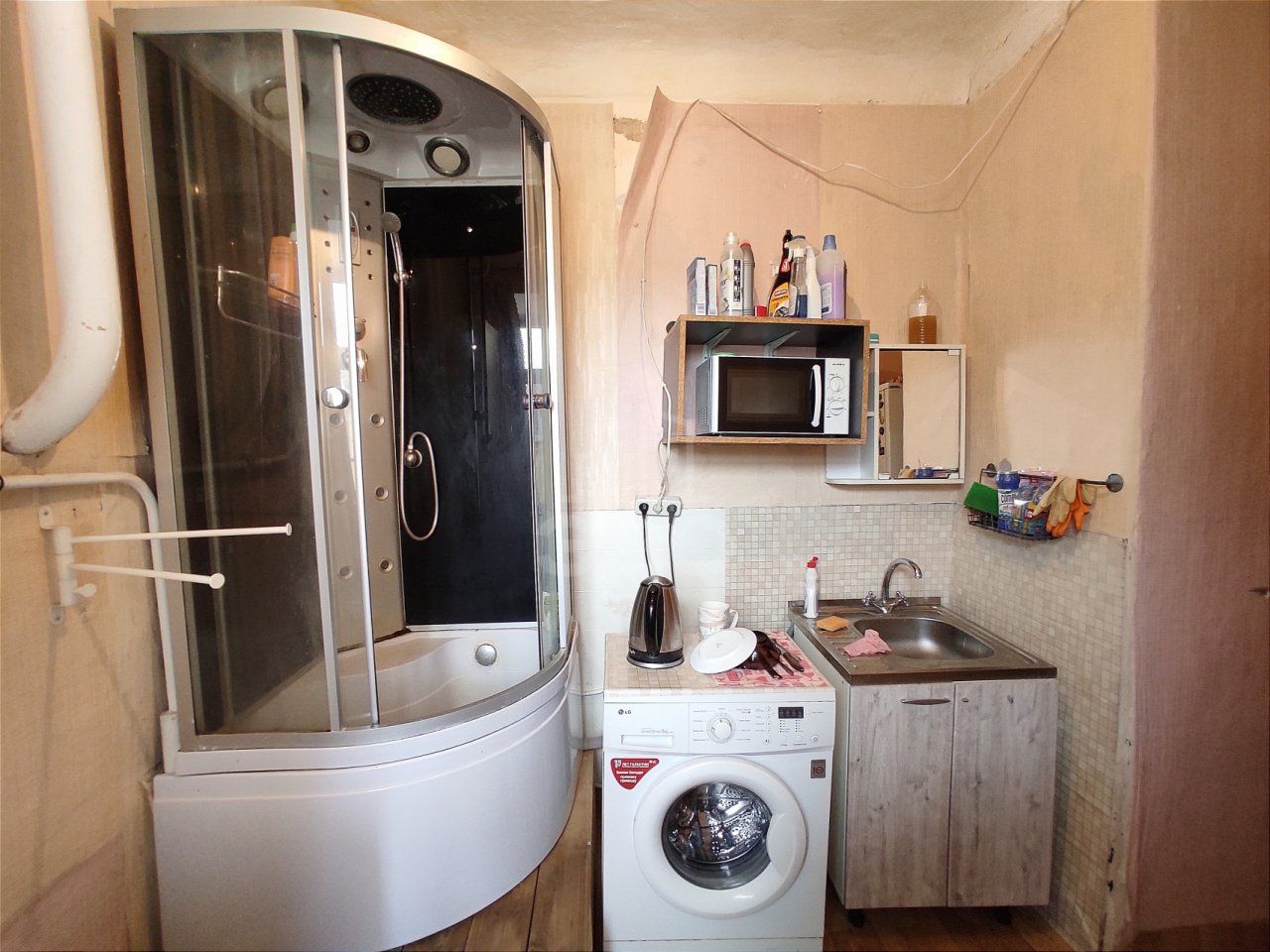 комната в Санкт-Петербурге по адресу: Нарвский проспект, 16