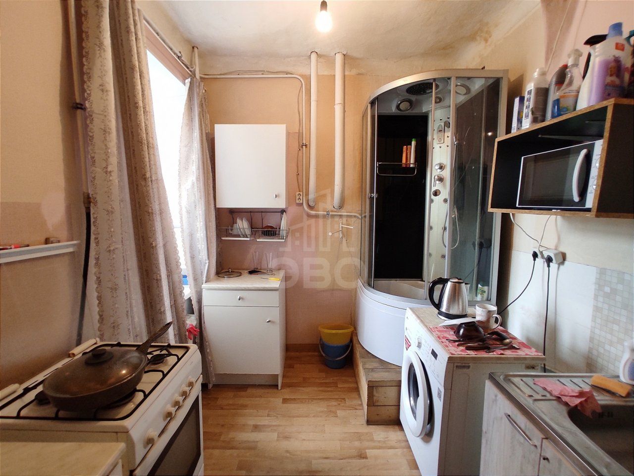 комната в Санкт-Петербурге по адресу: Нарвский проспект, 16