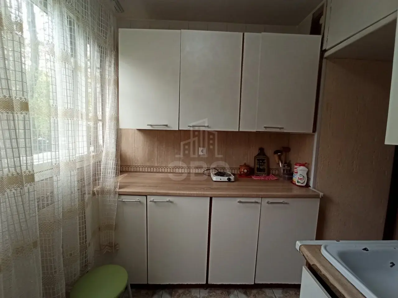 комната в Санкт-Петербурге по адресу: Есенина ул., 8, к 1