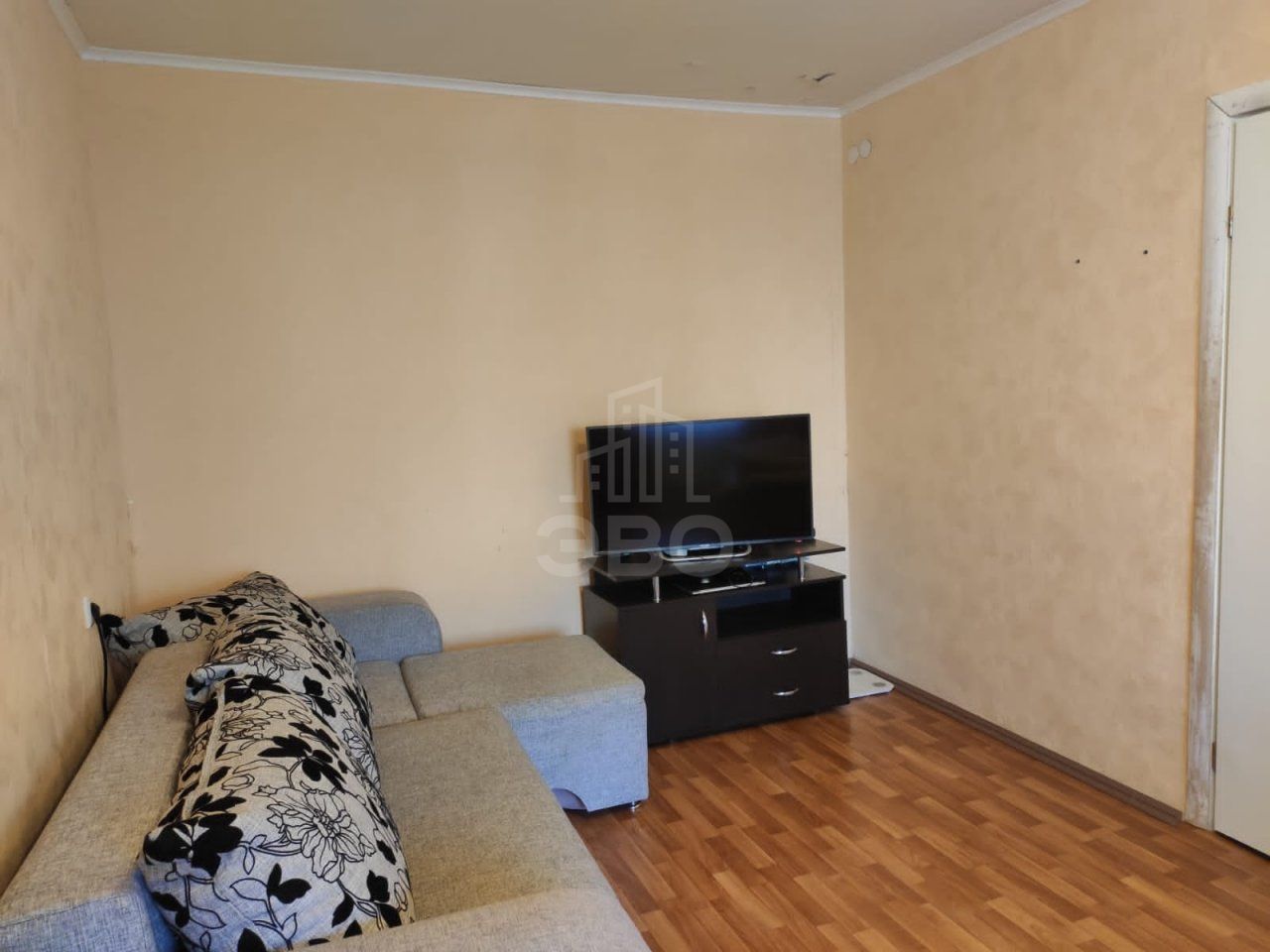 однокомнатная квартира в Санкт-Петербурге по адресу: Октябрьская наб., 80, к 5