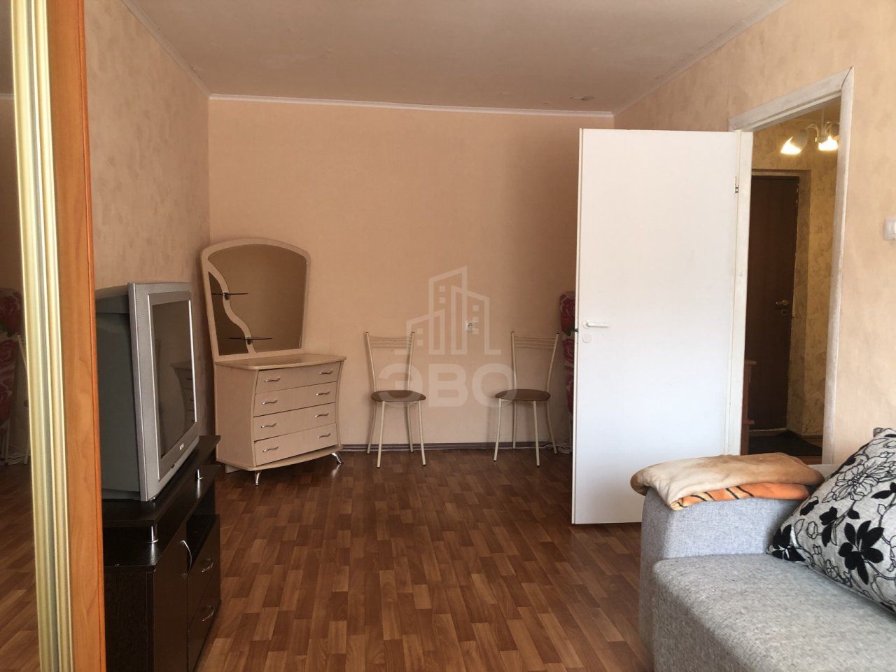 однокомнатная квартира в Санкт-Петербурге по адресу: Октябрьская наб., 80, к 5