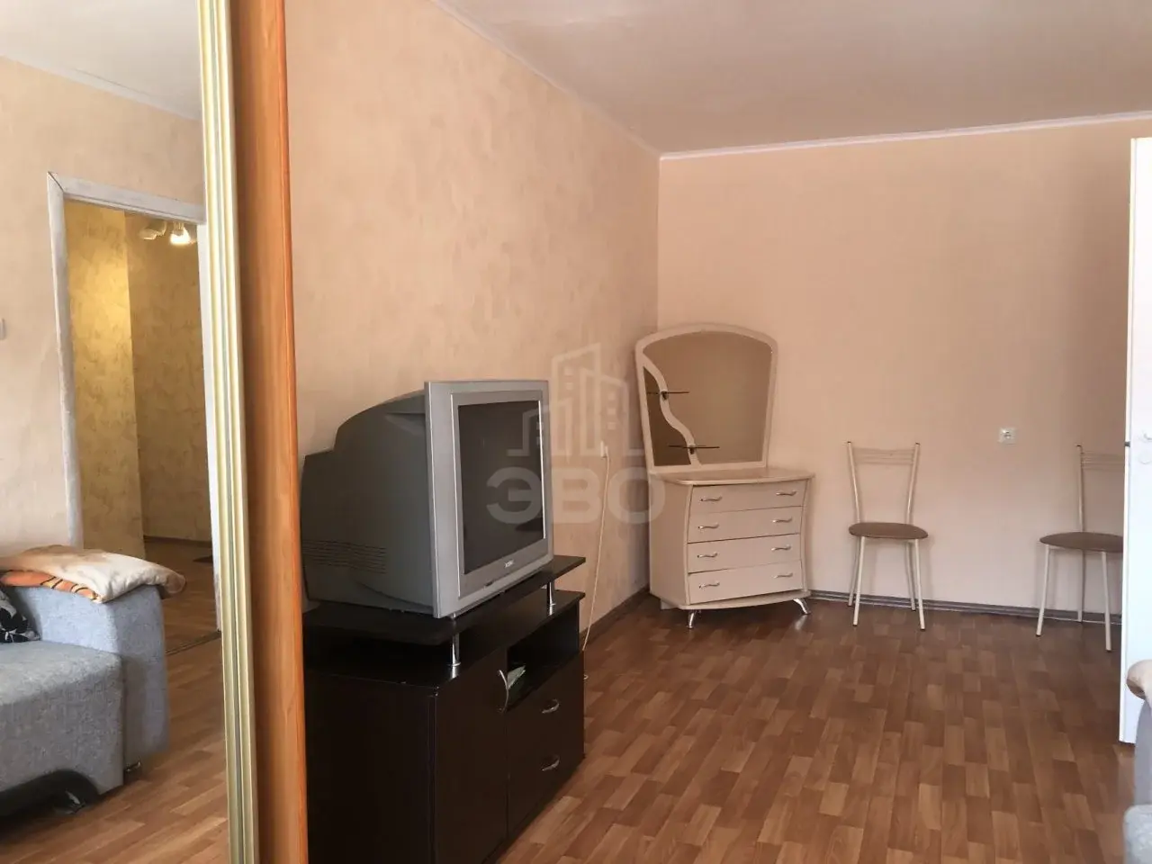 однокомнатная квартира в Санкт-Петербурге по адресу: Октябрьская наб., 80, к 5