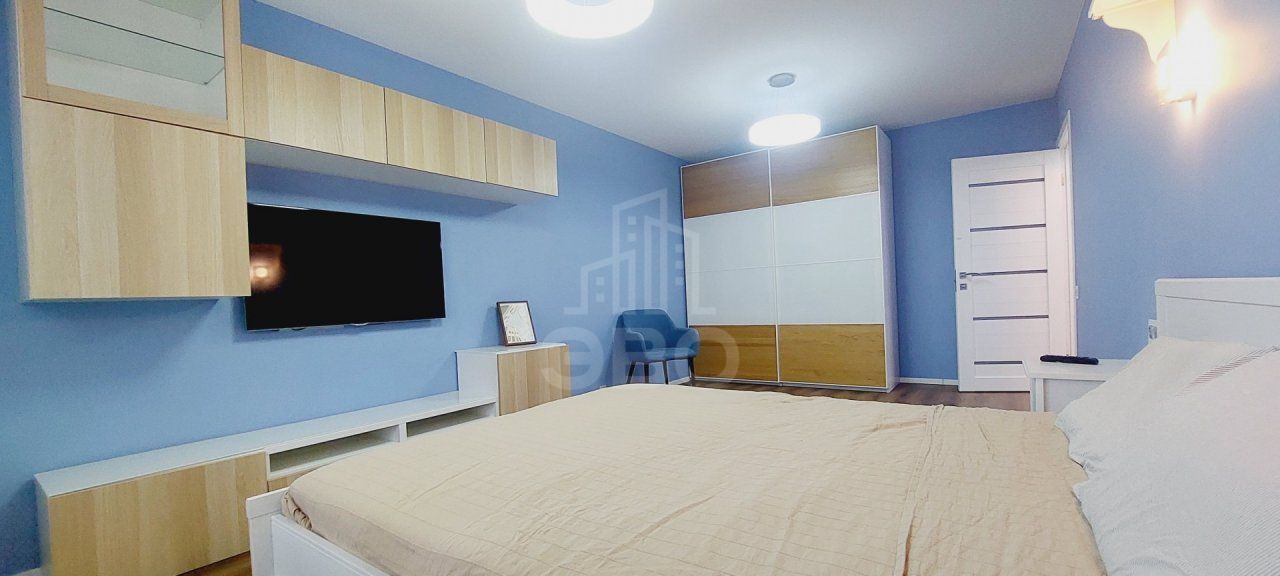 трехкомнатная квартира в Санкт-Петербурге по адресу: Заречная ул., 11, к 4