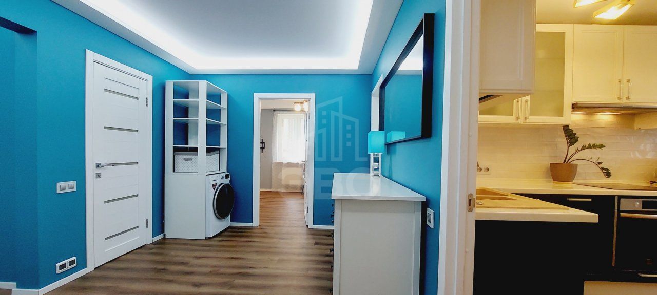 трехкомнатная квартира в Санкт-Петербурге по адресу: Заречная ул., 11, к 4