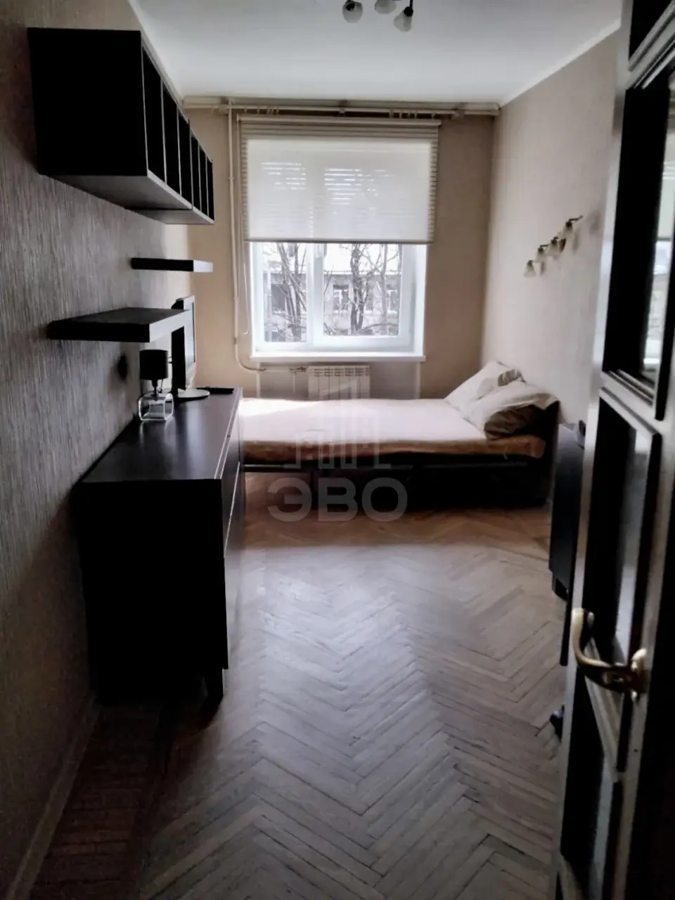 трехкомнатная квартира в Санкт-Петербурге по адресу: Ланское ш., 5