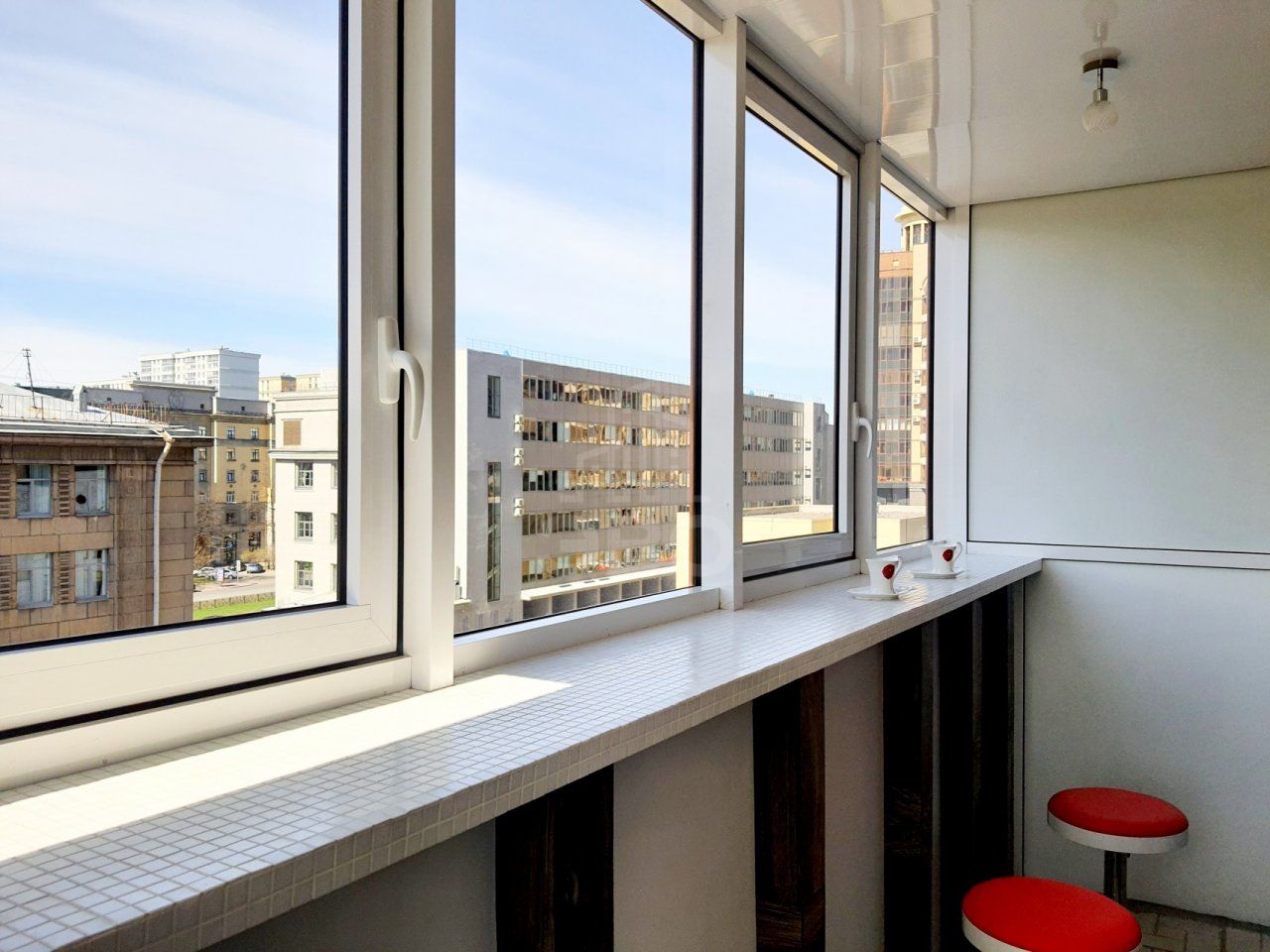 однокомнатная квартира в Санкт-Петербурге по адресу: Киевская ул., 3