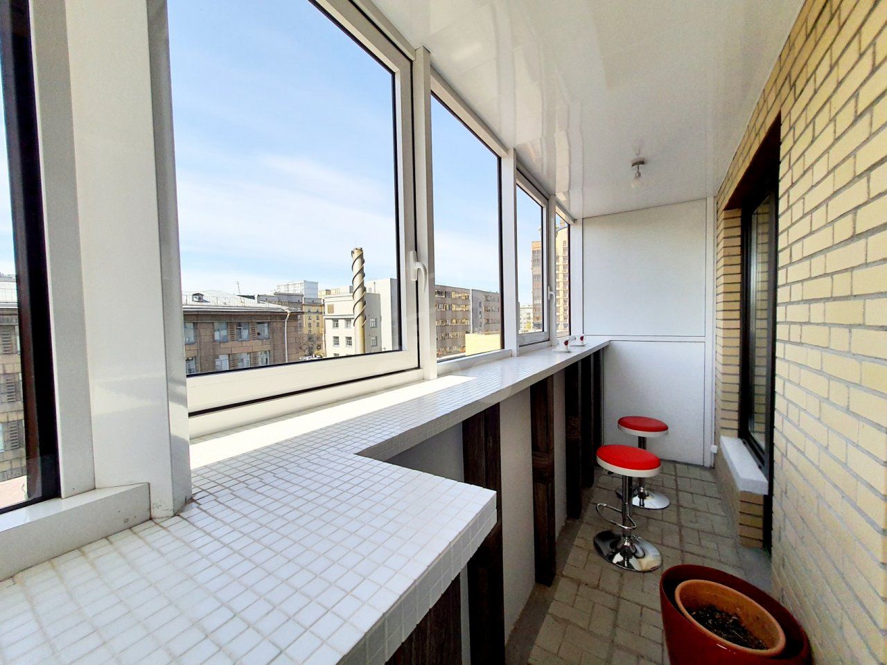 однокомнатная квартира в Санкт-Петербурге по адресу: Киевская ул., 3