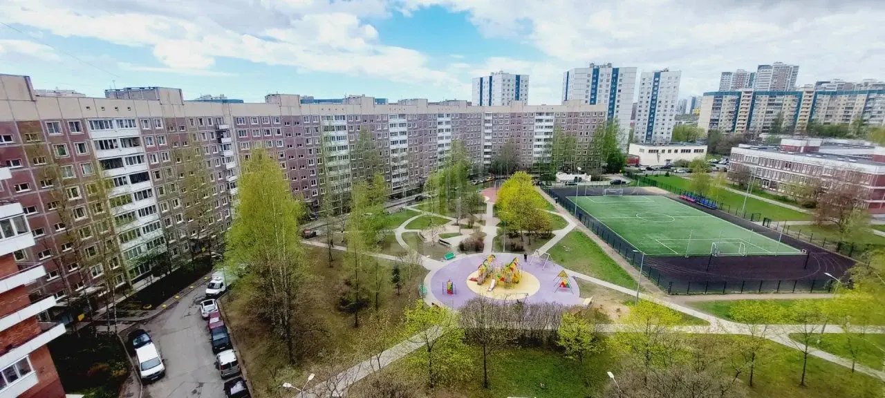 трехкомнатная квартира в Санкт-Петербурге по адресу: Сизова проспект, 32, к 1, литера Б