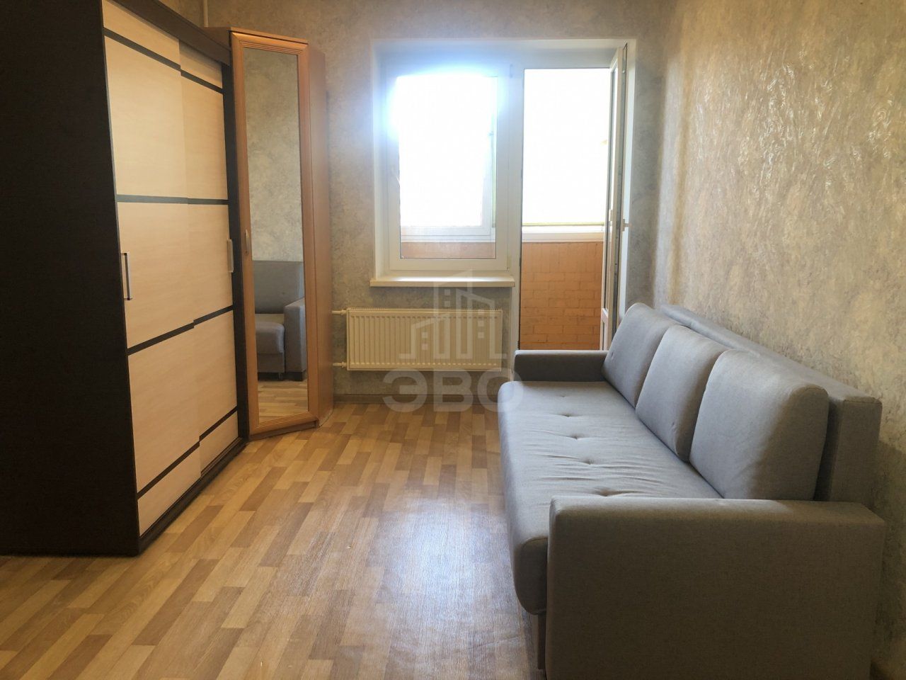 однокомнатная квартира в Санкт-Петербурге по адресу: Варшавская ул., 23, к 1