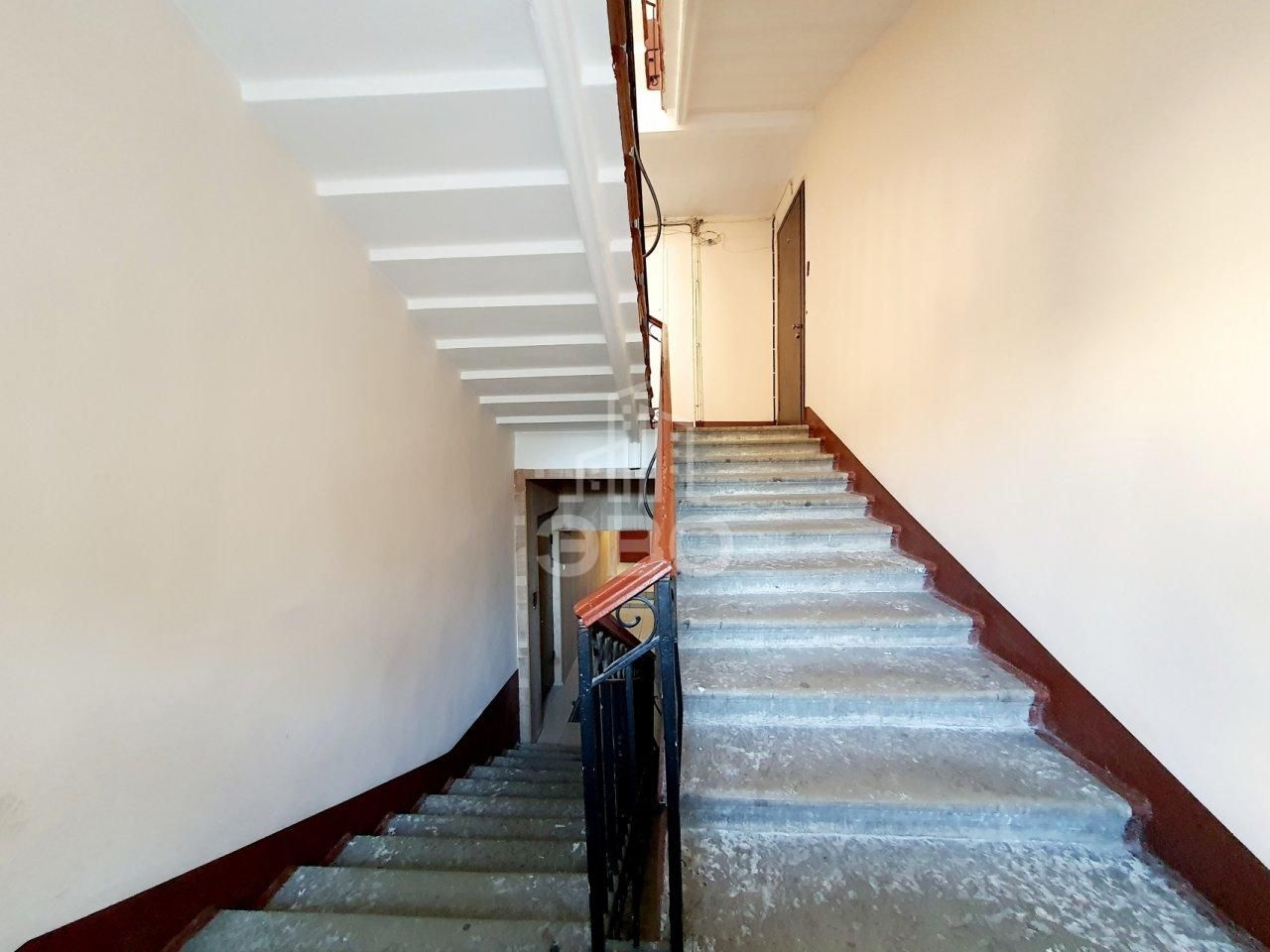 трехкомнатная квартира в Санкт-Петербурге по адресу: Садовая ул., 125