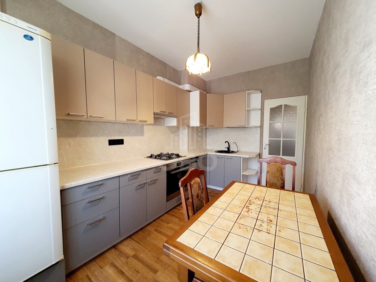 трехкомнатная квартира в Санкт-Петербурге по адресу: Садовая ул., 125