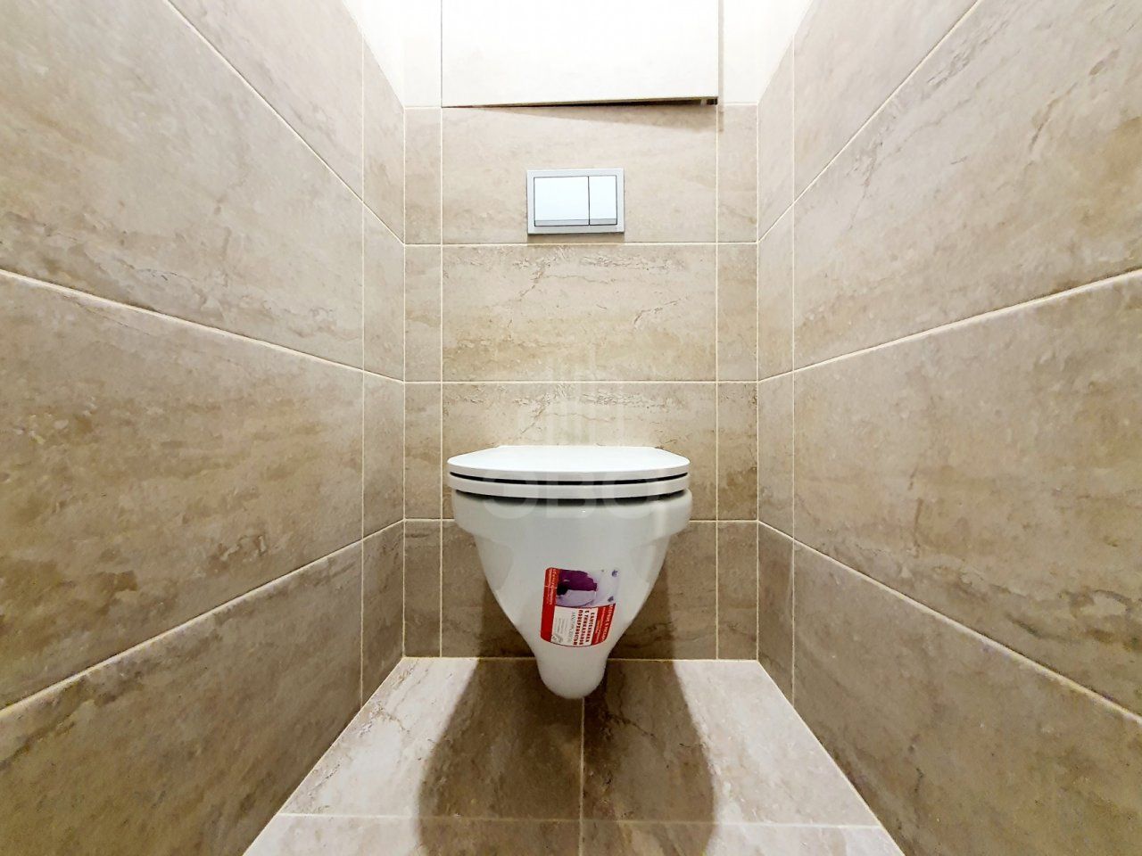 трехкомнатная квартира в Санкт-Петербурге по адресу: Садовая ул., 125