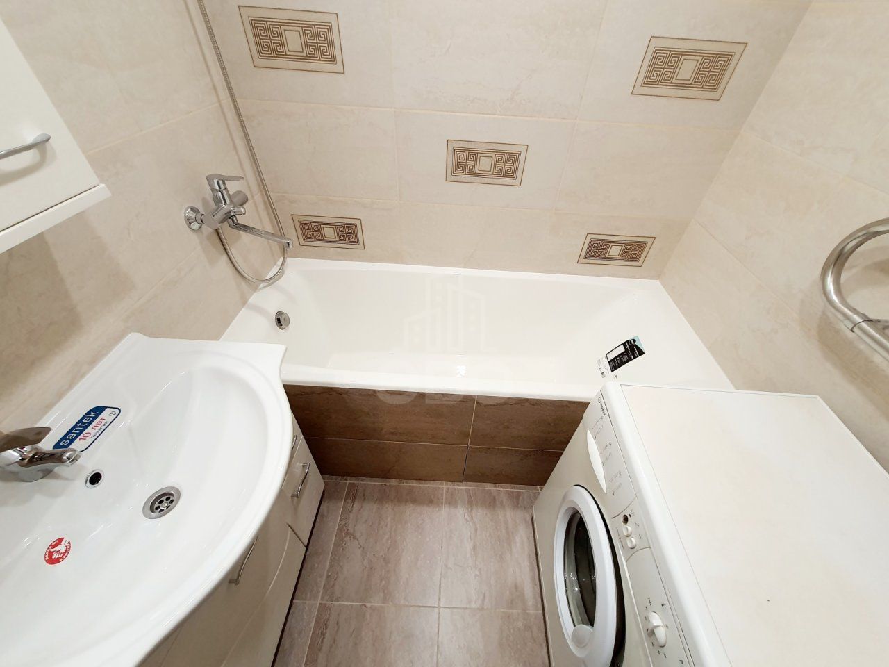 трехкомнатная квартира в Санкт-Петербурге по адресу: Садовая ул., 125