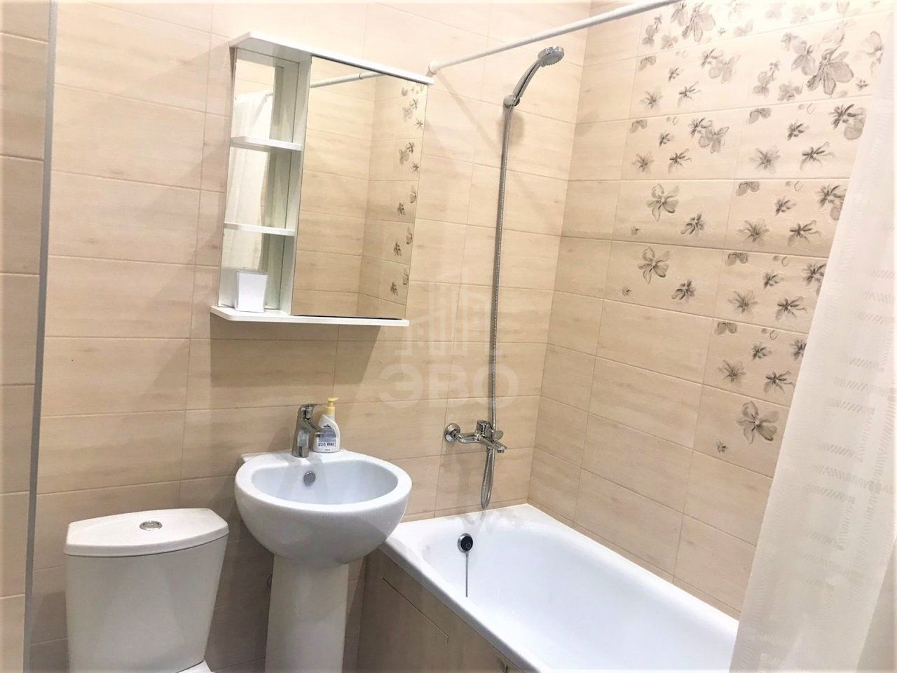 однокомнатная квартира в Санкт-Петербурге по адресу: Фёдора Котанова ул., 5, к 2