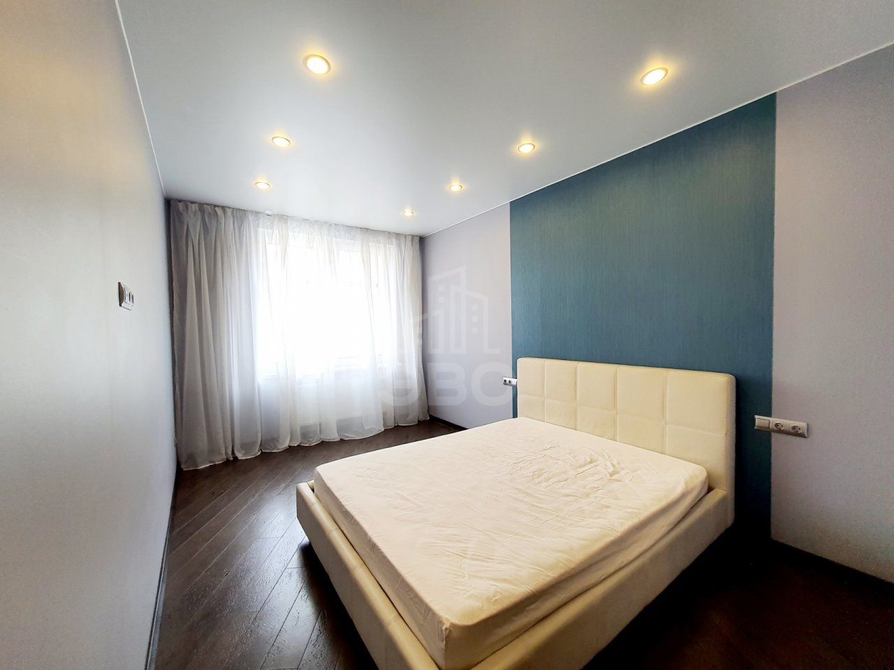 трехкомнатная квартира в Санкт-Петербурге по адресу: Реки Смоленки наб., 3, к 2